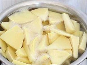 Kiểu ăn măng phổ biến này biến chúng thành thuốc độc mà nhiều người chẳng ngờ