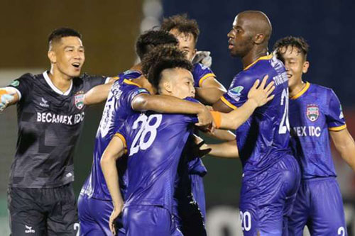 Sợ COVID-19, Bình Dương và Cần Thơ không muốn ra Hà Nội đá Cúp Quốc gia