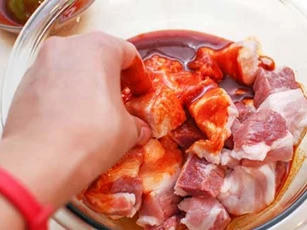 Thịt lợn mà kết hợp với thực phẩm này sẽ vô cùng độc hại