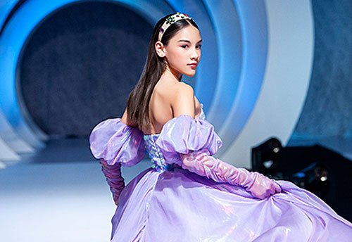 Nhan sắc mẫu nhí Lucy Bùi