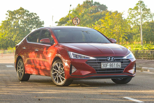 5 ưu điểm đáng giá trên Hyundai Elantra, đối thủ của Honda Civic, Kia Cerato, Mazda3