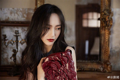 Xem ảnh Đường Yên, cư dân mạng nhận ra La Tấn yêu vợ như thế nào