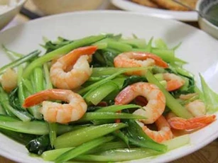 Nấu nướng kiểu này dễ khiến con bạn càng ăn càng còi, sửa ngay trước khi quá muộn