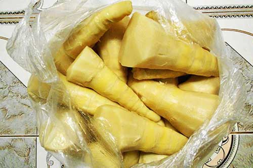 Cách nhận biết măng bị ngâm hóa chất nhuộm vàng