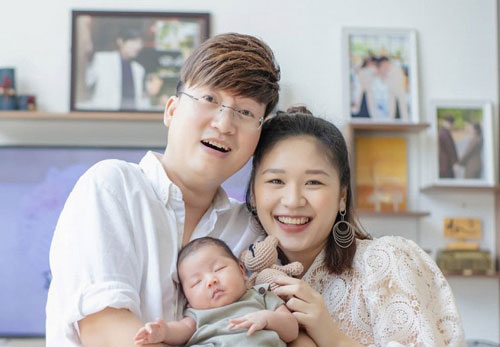 Vợ Sỹ Luân tiết lộ chuyện yêu bị mẹ chồng phản đối, không vui khi biết con dâu mang bầu