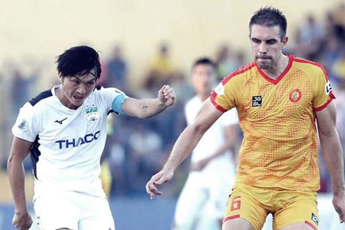 Vì COVID-19, cúp Quốc gia buộc phải tạm dừng