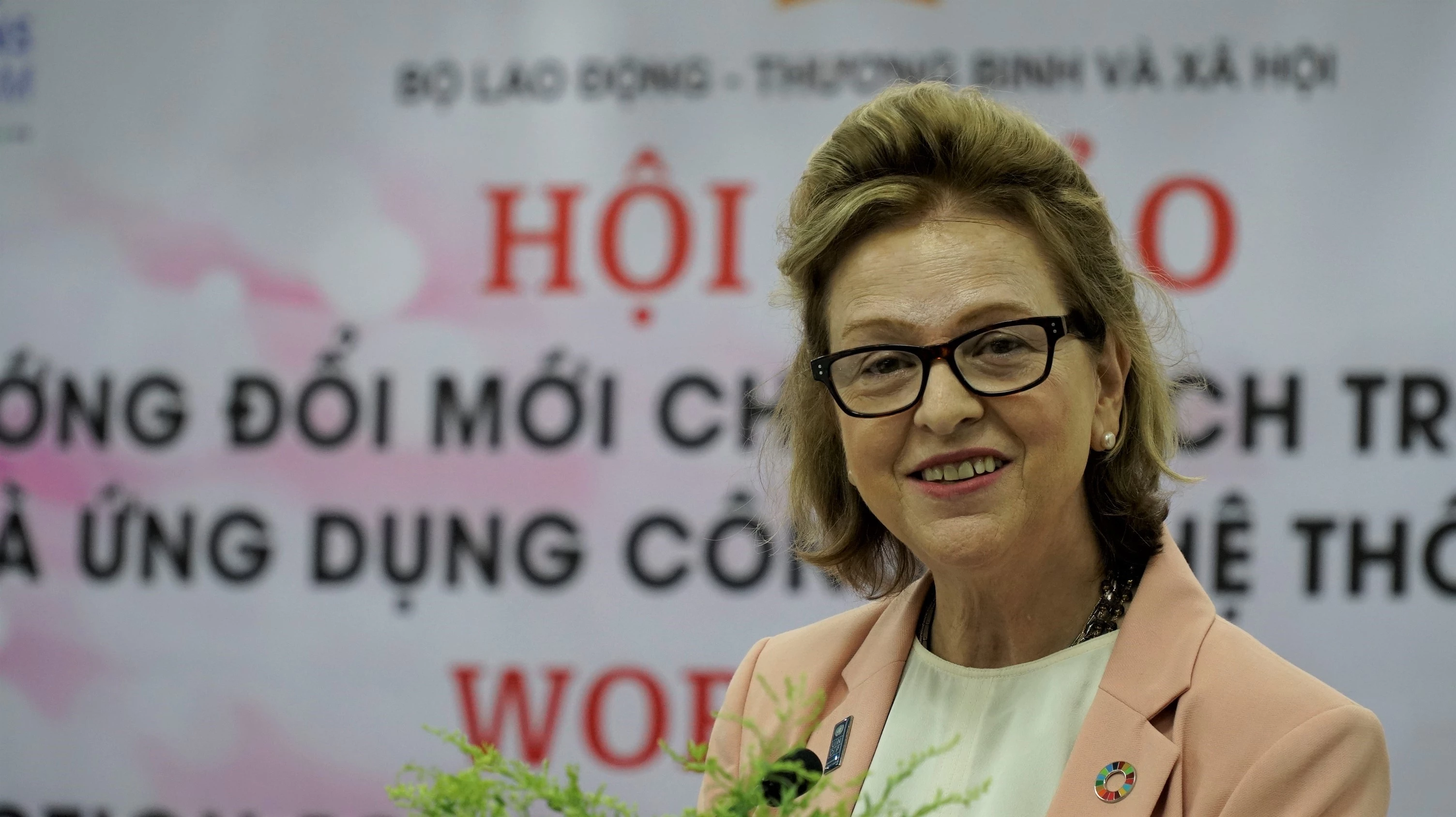 Bà Caitlin Wiesen - Đại diện thường trú của Chương trình phát triển Liên Hợp Quốc tại Việt Nam.
