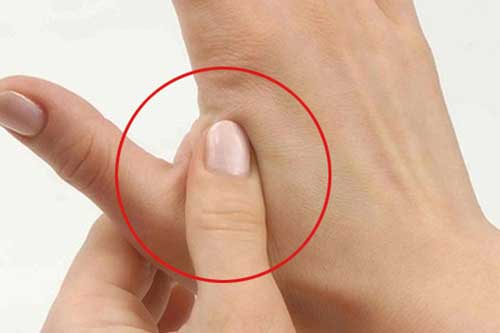 Thải độc toàn bộ cơ thể chỉ nhờ một động tác đơn giản