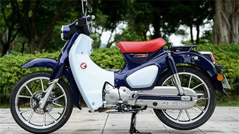 Honda Super Cub C125 đẹp long lanh, giá ngang SH 2020 có gì để lên tầm huyền thoại?