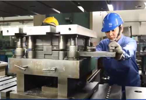 Doanh nghiệp công nghiệp hỗ trợ "chớp thời cơ" từ dịch chuyển đơn hàng