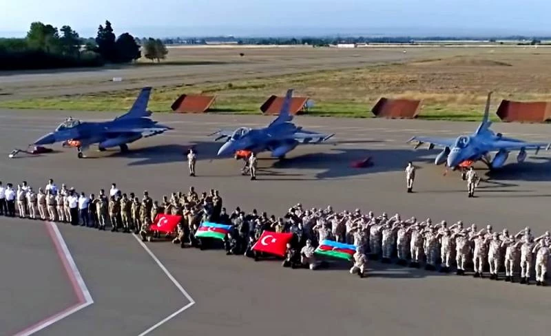 Tiêm kích F-16 của Thổ Nhĩ Kỳ đã có mặt tại Azerbaijan. Ảnh: Topwar. Tiêm kích F-16 của Thổ Nhĩ Kỳ đã có mặt tại Azerbaijan. Ảnh: Topwar.