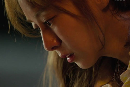 2 tin nhắn của chồng gửi đến giúp cứu vãn cuộc hôn nhân trên bờ vực đổ vỡ