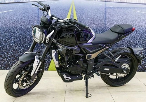 Nakedbike GPX MAD 300 ra mắt tại Việt Nam, giá 75 triệu đồng