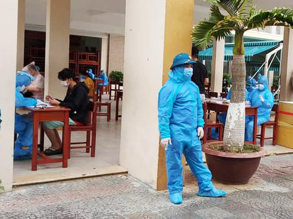 Để triển khai xét nghiệm Covid-19 diện rộng, Đà Nẵng kêu gọi tình nguyện viên hỗ trợ