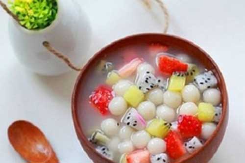 Cách nấu chè hoa quả trân châu thanh mát trong ngày hè nóng bức