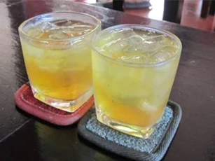 Không muốn chết sớm những đối tượng này tuyệt đối không được uống trà đá