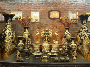 Nếu bàn thờ xuất hiện dấu hiệu này thì hãy hóa giải ngay kẻo gia chủ dễ gặp đại họa, xui xủi ập đến