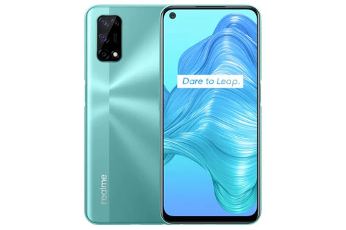 Vào ngày 7/8, Realme V5 sẽ được bán ra ở Trung Quốc với 3 màu bạc, xanh lục và xanh lam. Giá của bản RAM 6 GB là 1.499 Nhân dân tệ (tương đương 4,97 triệu đồng). Phiên bản RAM 8 GB có giá 1.899 Nhân dân tệ (6,30 triệu đồng). V5 chính là smartphone 5G rẻ nhất thế giới tính đến thời điểm này.