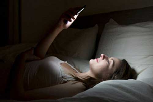 Sau 9 giờ tối, có 6 việc phụ nữ không nên làm, tránh "phá hủy" sức khỏe, đẩy nhanh lão hóa