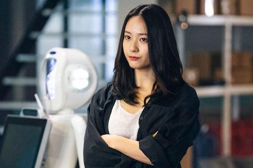 Chị dâu bầu vượt mặt còn tham công tiếc việc, tôi nhắc nhở lại còn vênh mặt: Không nuôi thì đừng quản!