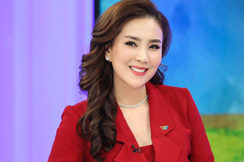 Chỉ cần nghía qua phong cách làm tóc của Mai Ngọc chị em có cả vạn ý tưởng làm đẹp