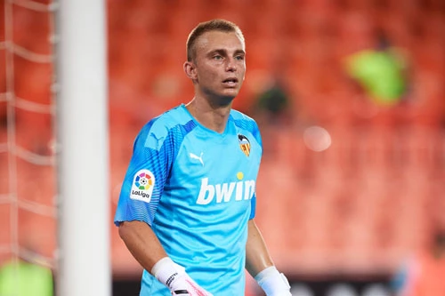 Thủ môn: Jasper Cillessen (Valencia).