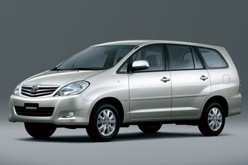 Toyota Việt Nam thông báo triệu hồi hơn 700 xe Innova và Fortuner