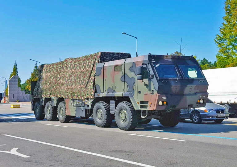 Hàn Quốc phóng thử tên lửa đạn đạo thế hệ mới