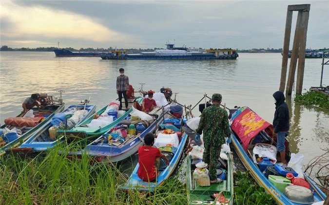 an giang: ngan chan hang tram doi tuong xuat, nhap canh trai phep hinh 4