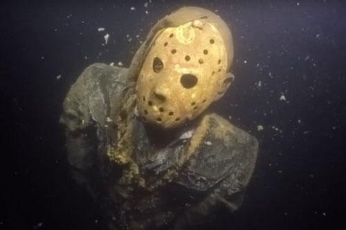 Top 10 phát hiện bí ẩn và đáng sợ dưới đáy biển