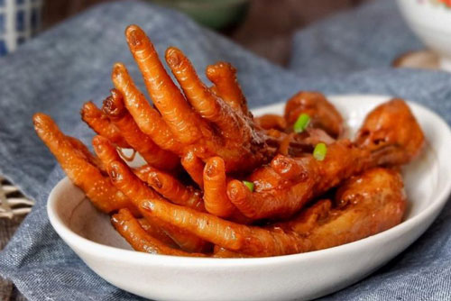 Làm món chân gà rim cay ngon ngất ngây để chiêu đãi ông xã