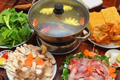 Đại kỵ khi ăn lẩu khiến dinh dưỡng "bốc hơi", chất độc ngấm ngược trở lại, nhiều người ăn sai mà không biết