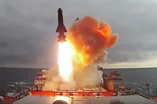 Lý do đầy bất ngờ khiến Liên Xô đưa tên lửa P-700 Granit lên tàu sân bay
