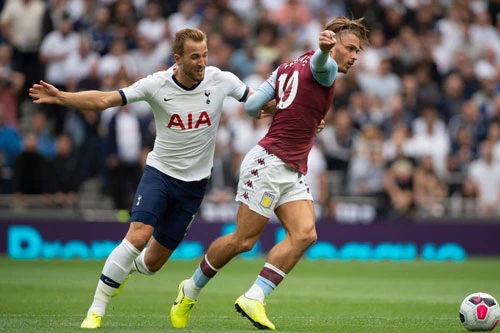 Harry Kane và Jack Grealish (phải)