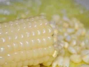 Ăn ngô (bắp) luộc theo cách này biến từ 'thần dược' thành 'độc dược', hãy tránh xa kẻo rước bệnh vào người