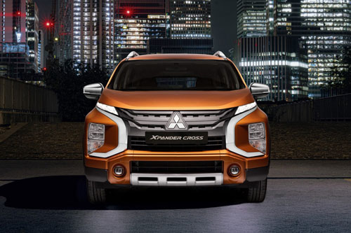 Loạt xe Mitsubishi giảm giá mạnh, ưu đãi hấp dẫn trong tháng 8