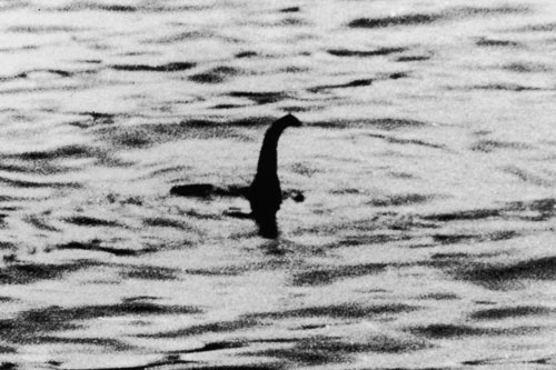 Giải mã bí ẩn về quái vật hồ Loch Ness khiến mọi người 'ngã ngửa'
