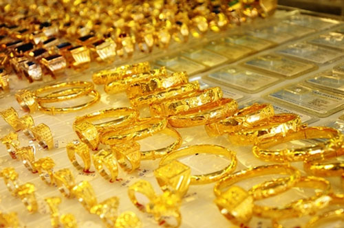 Giá vàng hôm nay (6/8): Tăng mạnh, lập kỷ lục mới