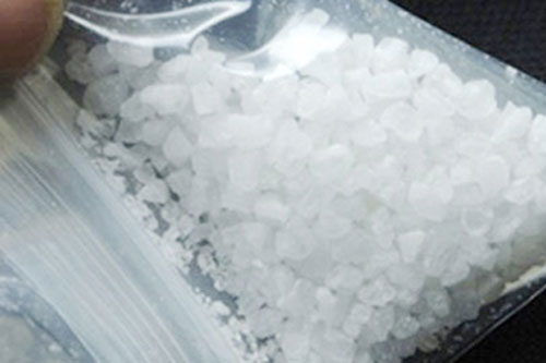 Long An: Tạm giữ 2 đối tượng tàng trữ hơn 11 kg ma túy