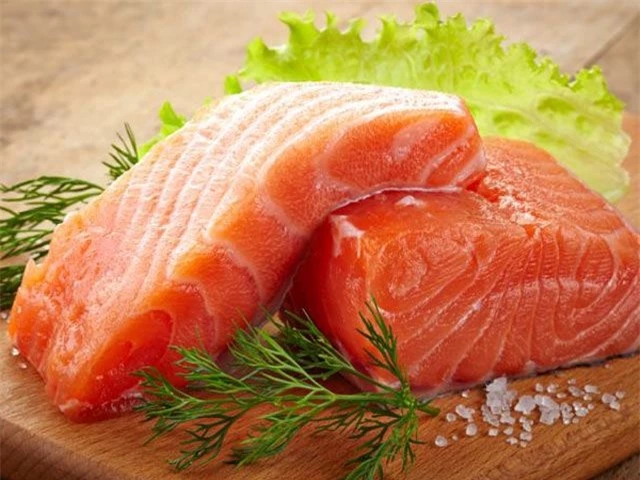 Cá hồi nhiều omega 3 giúp trẻ thông minh hơn