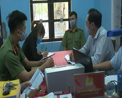 Thừa Thiên Huế: Lại có người bị phạt vì đăng thông tin sai sự thật về Covid-19