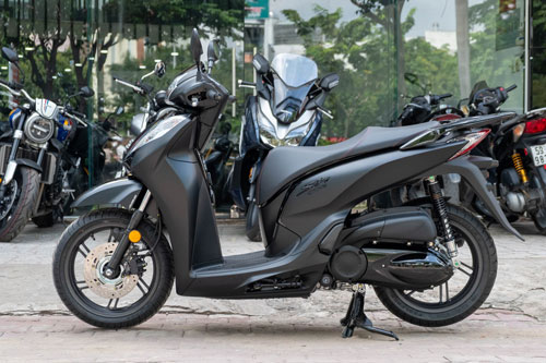 XE HOT (6/8): Bảng giá xe Mitsubishi tháng 8, chi tiết Honda SH 300i giá hơn 300 triệu tại VN