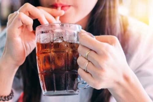 4 loại nước cực kỳ hại thận, người Việt vẫn đang uống mỗi ngày, đặc biệt là số 1