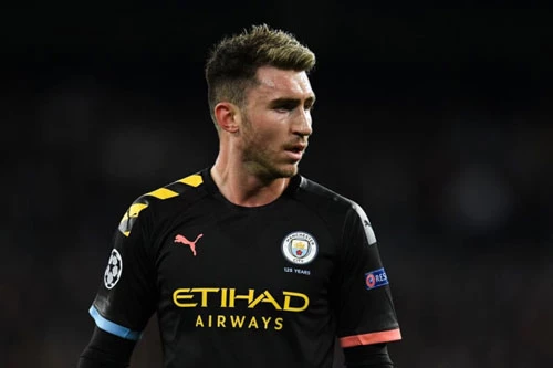 Trung vệ: Aymeric Laporte (Man City).