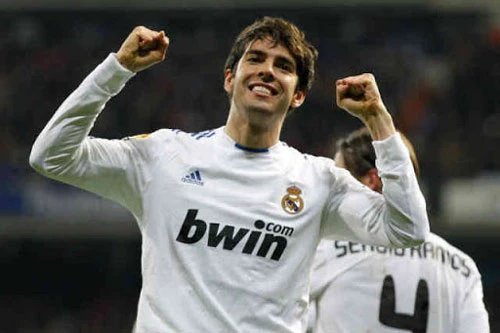 5. Kaka (Chuyển từ AC Milan sang Real Mandrid năm 2013, với giá 56 triệu bảng).