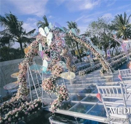 6 đám cưới ngập trong biển hoa bạc tỷ của showbiz Hoa ngữ - Ảnh 26