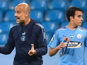 Man City ra giá bán Eric Garcia cho Barca