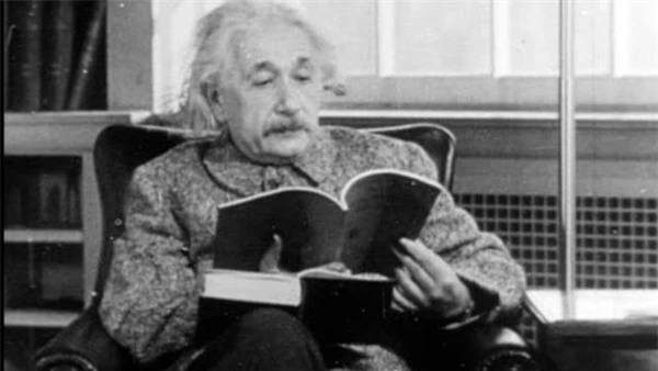 Albert Einstein và những bài học thú vị từ cuộc đời ông - ảnh 2