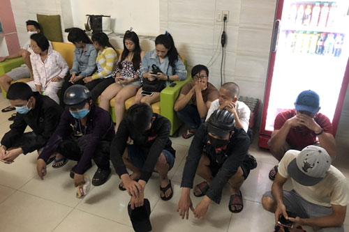 TP.HCM: Nhiều con nghiện chọn nhà nghỉ trong thời điểm dịch bệnh để "phê" ma túy