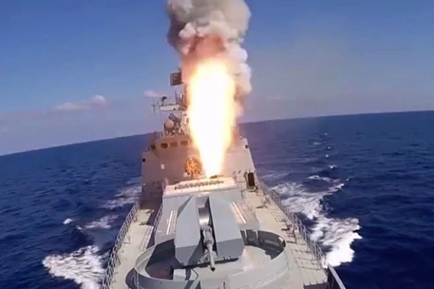 Chiến hạm Karakurt của Nga được trang bị tên lửa hành trình diệt hạm siêu thanh Kalibr cực kỳ lợi hại. Ảnh: TASS.